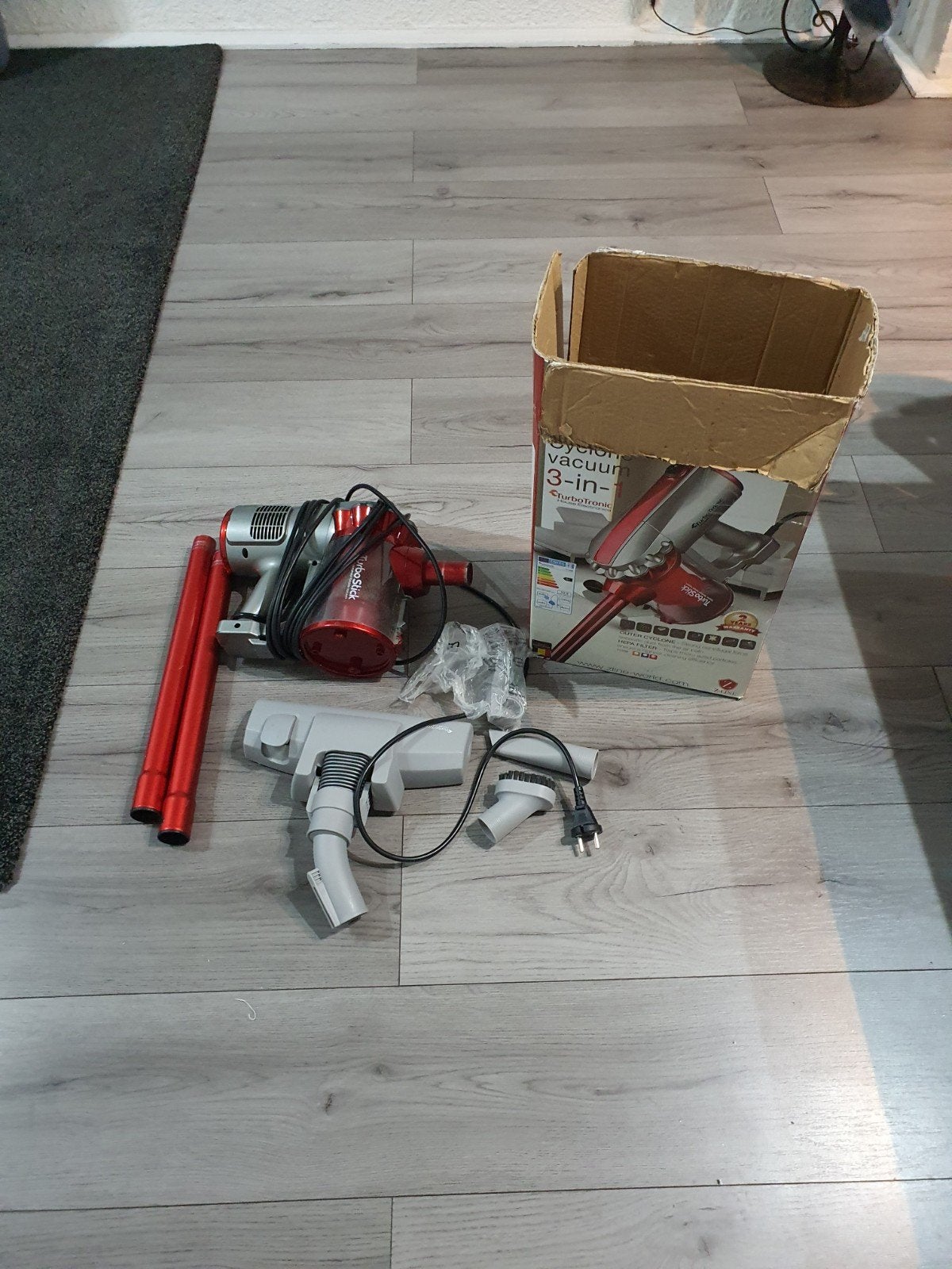 TurboTronic Cyclone Stofzuiger 3-in-1, Ophalen, Overige merken, Gebruikt, Geschikt voor harde vloeren