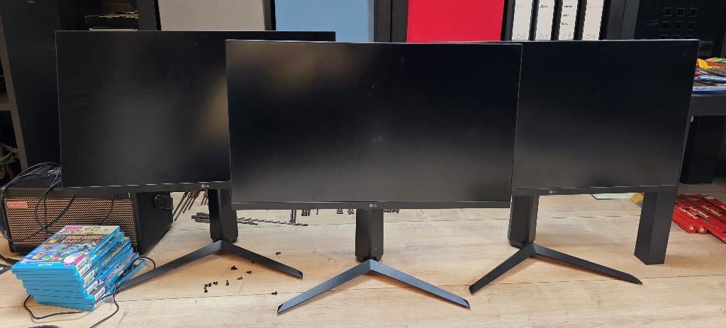 3x LG UltraGear 27GL850-B + monitorarm, Computers en Software, Monitoren, Gebruikt, IPS, 101 t/m 150 Hz, Minder dan 1 ms