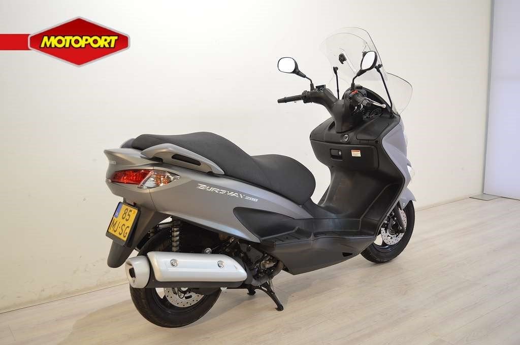 Suzuki UH 200 BURGMAN (bj 2018), Lange Dreef 12
4131NH  Vianen, NL, Suzuki, Scooter, Bedrijf
