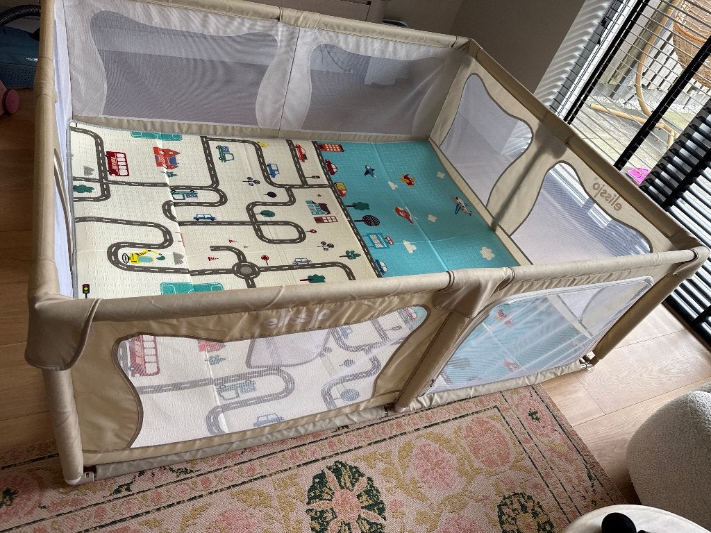 Elissio -Grondbox Baby - Inklapbare Speelbox met speelmat, Ophalen, Zo goed als nieuw, Rechthoekig