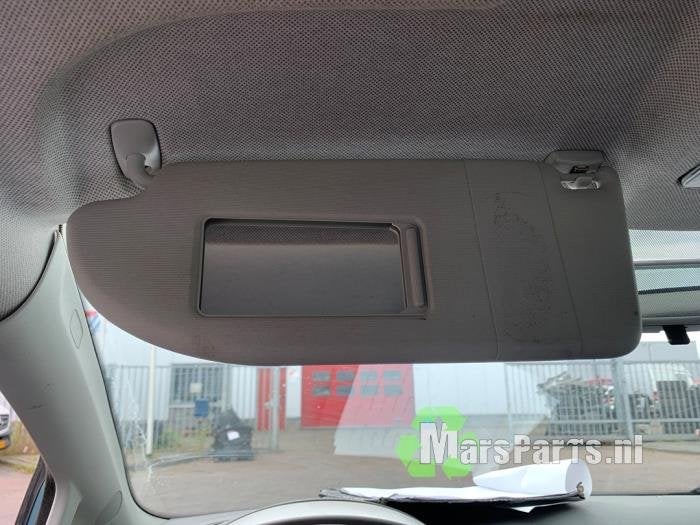 Zonneklep van een Seat Ibiza, Auto-onderdelen, Interieur en Bekleding, Gebruikt, -, -, Ophalen of Verzenden