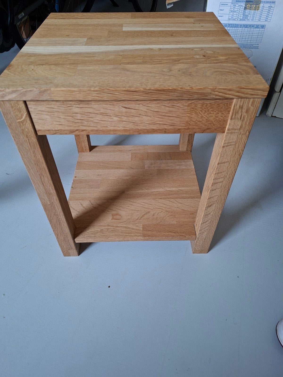 eiken houten tafeltje, Huis en Inrichting, Minder dan 55 cm, Zo goed als nieuw, Rechthoekig, Hout