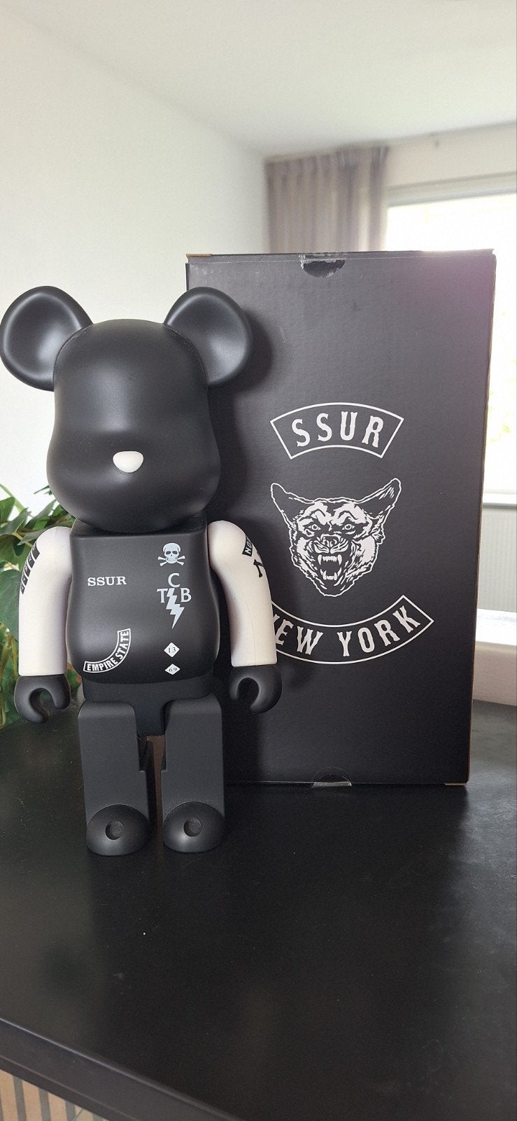 Bearbrick 400% SSUR New York - Zwart/Wit, Ophalen of Verzenden