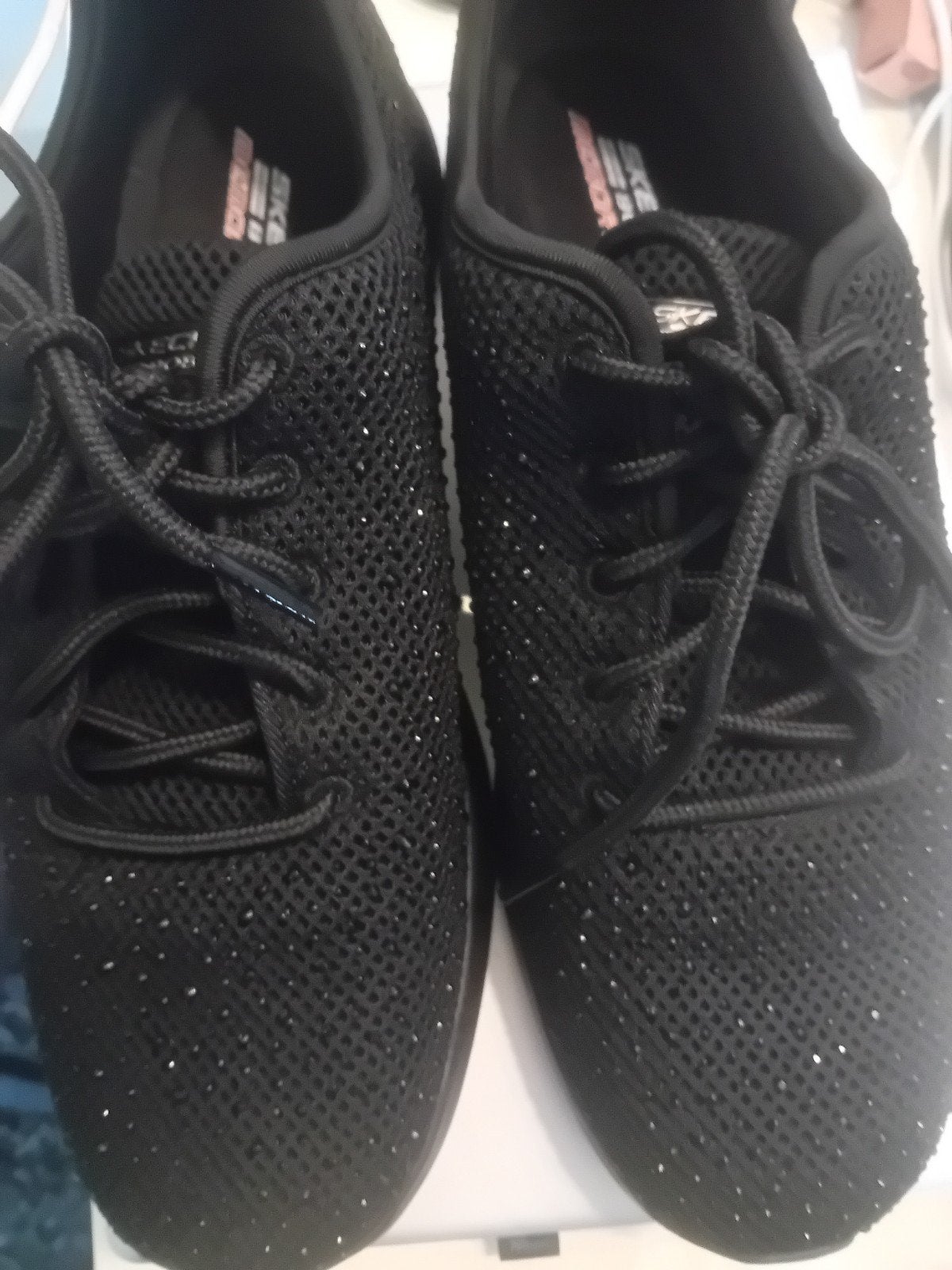 Nieuwe zwarte skechers  met glitters maat 41, Skechers, Zwart, Nieuw, Ophalen of Verzenden