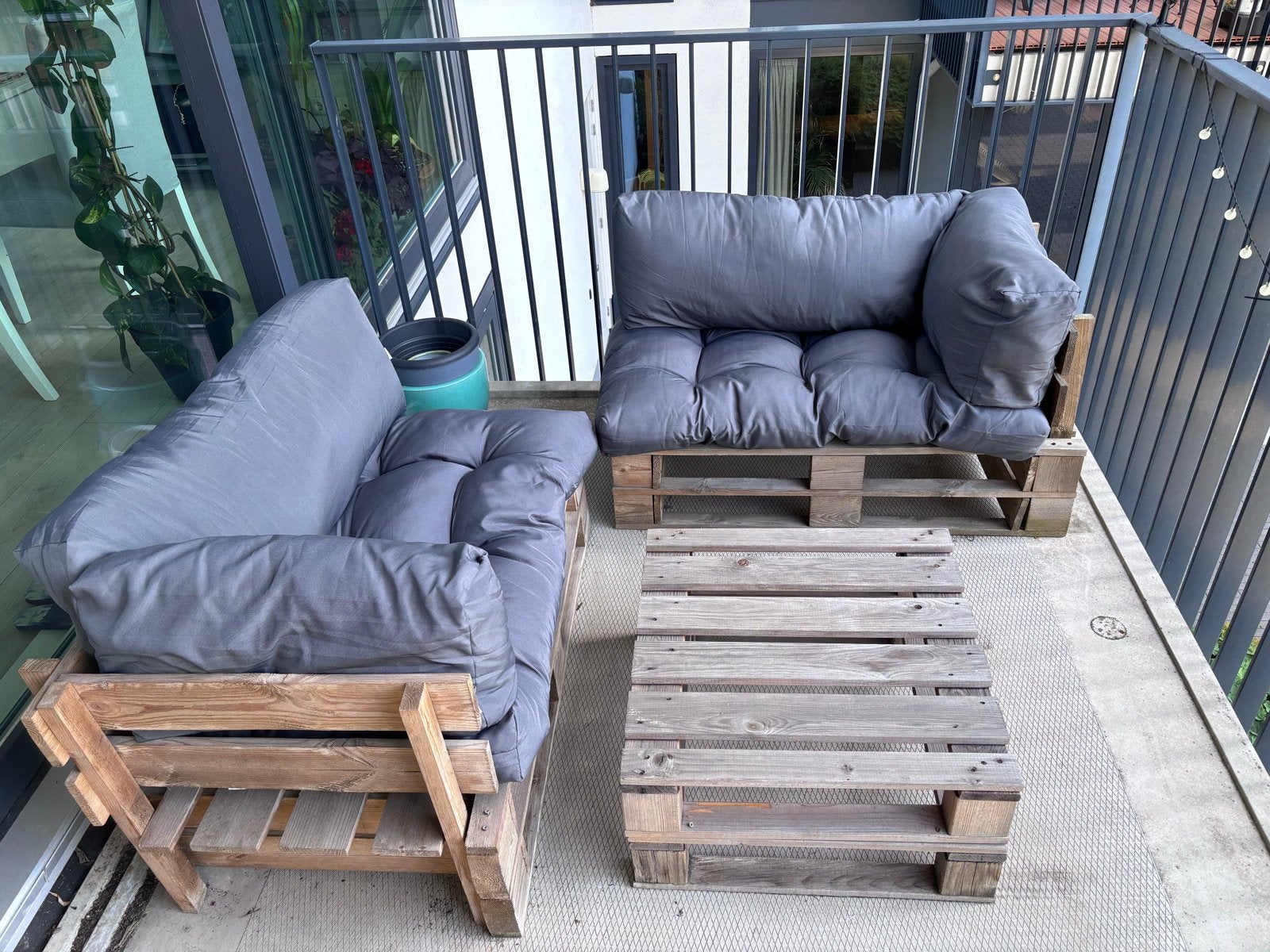 Pallet Loungeset met Kussens, Ophalen, 4 zitplaatsen, Gebruikt, Loungeset