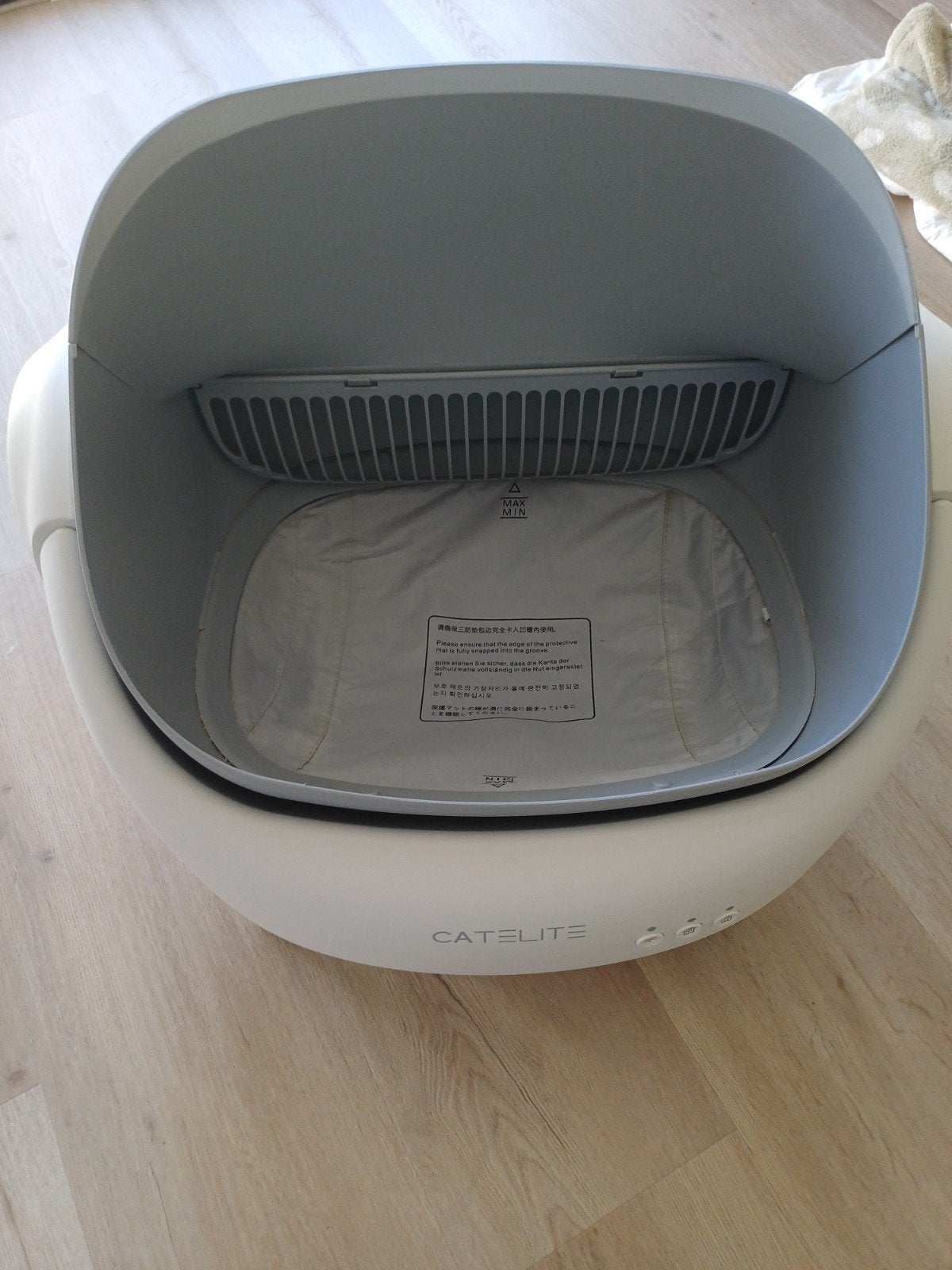 Elktrische kattenbak, Ophalen