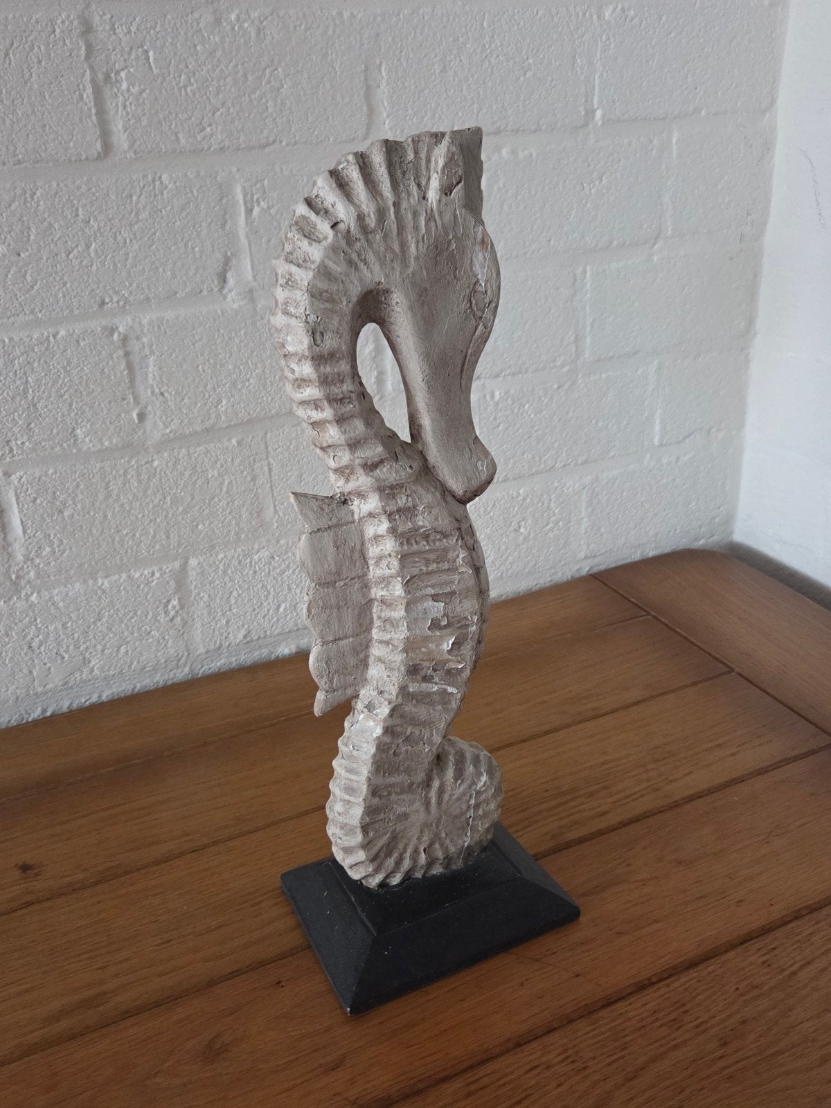 Decoratief Zeepaard Beeldje op Voetstuk, Gebruikt, Ophalen of Verzenden, Landelijk, Beige