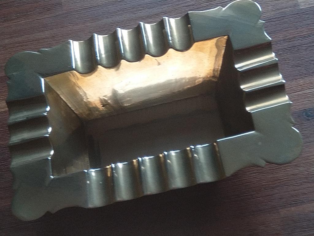 Luxe vintage design asbak /// goudkleurig mooi cadeau, Ophalen of Verzenden, Zo goed als nieuw, Asbak