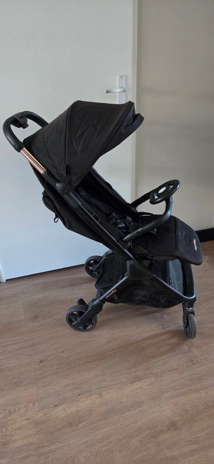 nette buggy jacky gold (editie) easy walker, Ophalen of Verzenden, Zo goed als nieuw, Overige merken, Verstelbare rugleuning