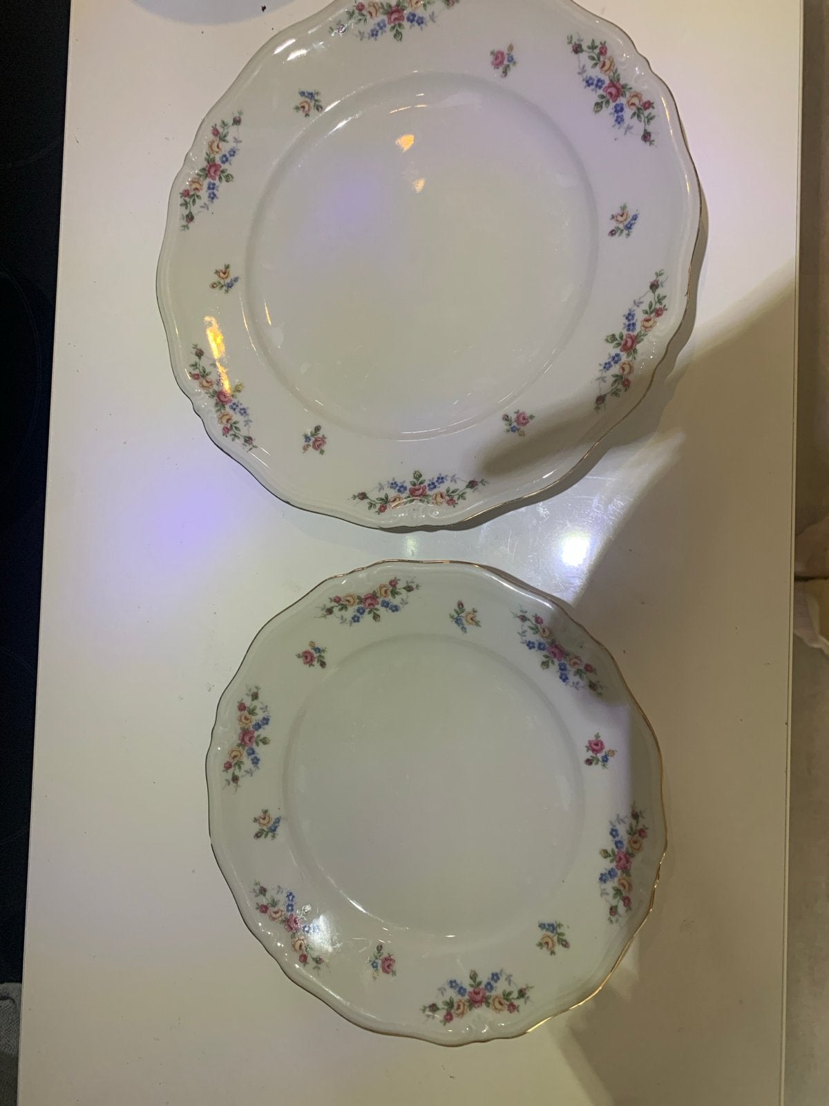 Twee Windsor Bavaria borden met bloemmotief, Ophalen of Verzenden