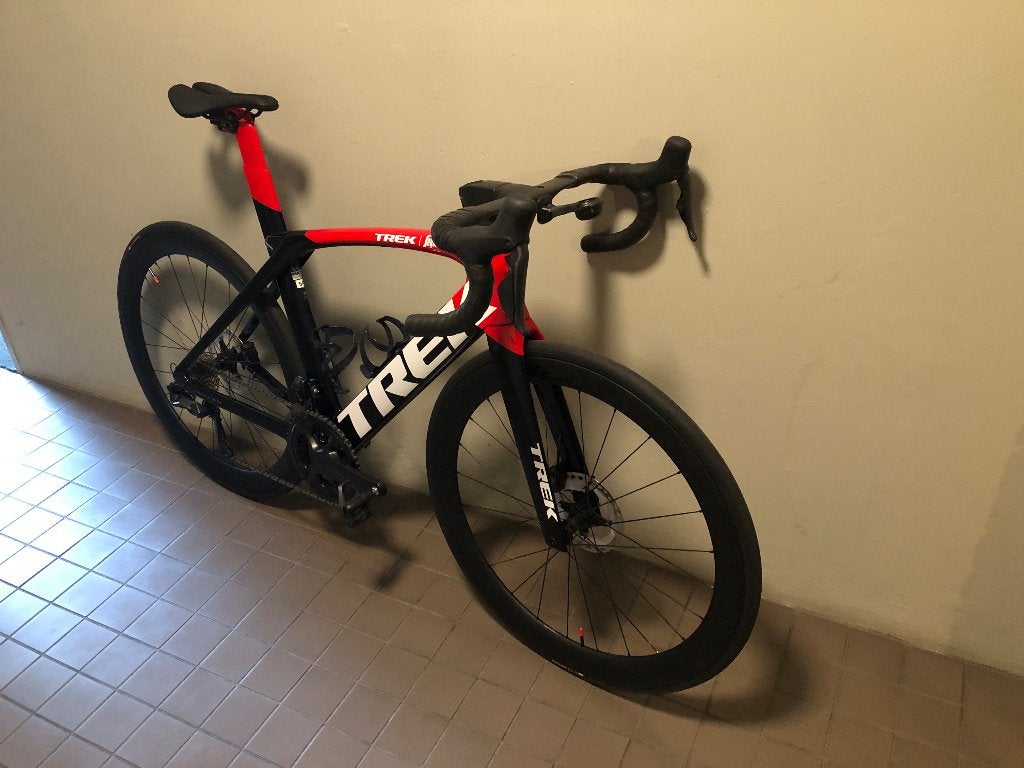 Te koop Trek Madone SLR7 gen. 6, 28 inch, Carbon, Zo goed als nieuw, Meer dan 20 versnellingen
