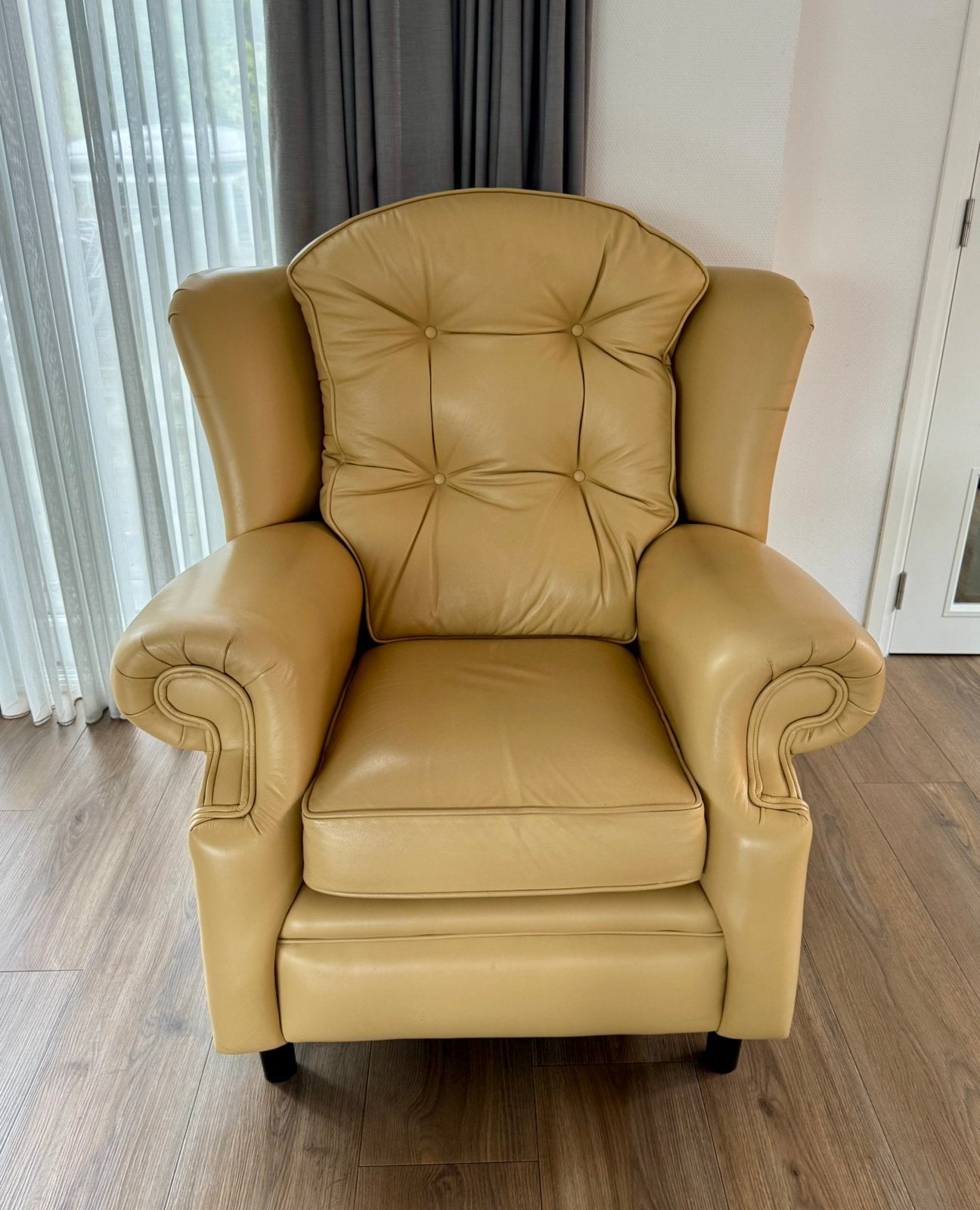 Springvale leren Chesterfield fauteuils, LOS of SET, Huis en Inrichting, Fauteuils, Ophalen, Zo goed als nieuw, 50 tot 75 cm, Leer