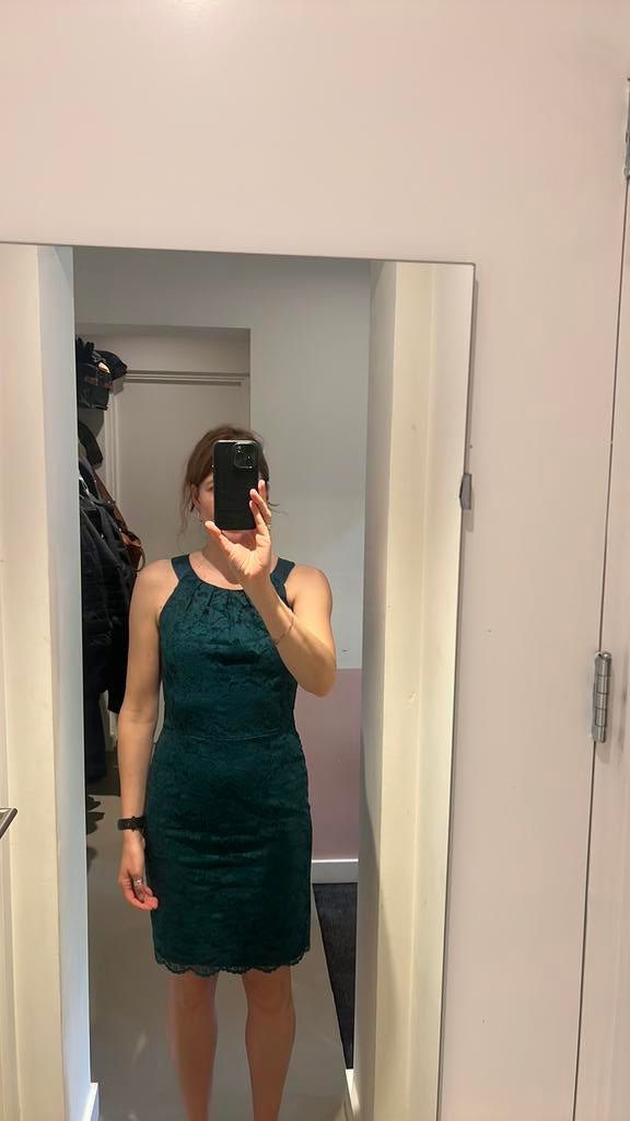 Prachtige (smaragd) groene kanten jurk, Kleding | Dames, Cocktailjurk, Ophalen of Verzenden, Zo goed als nieuw, Maat 36 (S)