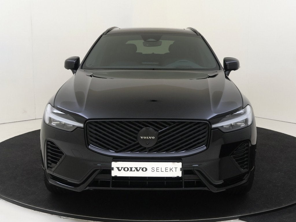 Volvo XC60 T8 AWD Plus Black Edition | Panoramadak | 360° C, Auto's, Automaat, 12 maanden, Gebruikt, 4 cilinders
