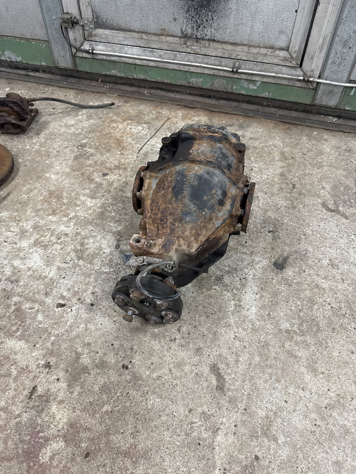 Mercedes W124 210mm differentieel 3.69 - Ideaal voor motorsw, Ophalen, Gebruikt, Mercedes-Benz
