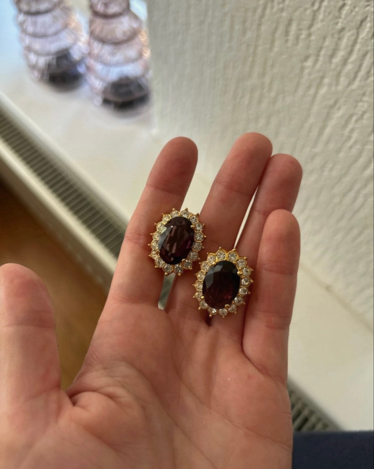 Prachtige vintage clip oorbellen, Sieraden, Tassen en Uiterlijk, Overige materialen, Nieuw, Ophalen of Verzenden, Met edelsteen