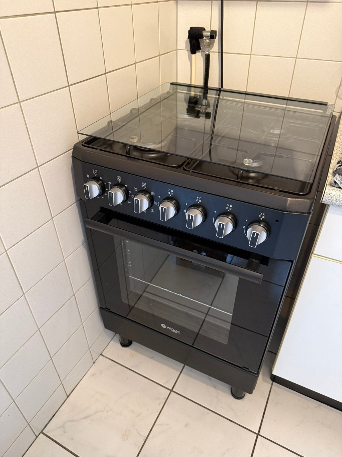 Gasfornuis met oven, Wiggo WO-E605R, Ophalen, Grill, 4 kookzones, Zo goed als nieuw