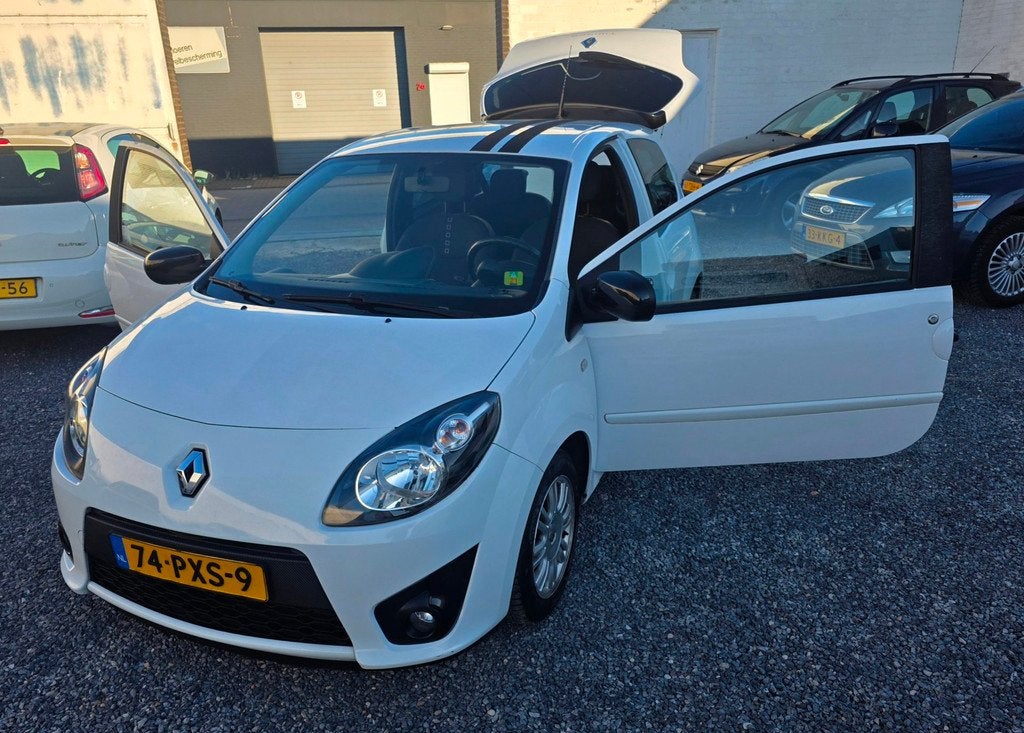 Renault Twingo 1.2-16V Dynamique Nette auto nwe apk, Gebruikt, Zwart, 4 cilinders, 4 stoelen