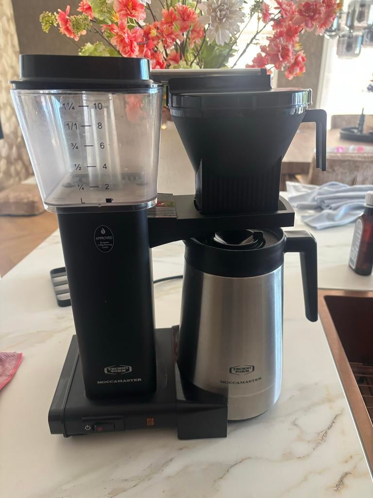 Moccamaster KBGT koffiezetapparaat met thermoskan, Stoompijpje, Gebruikt, 10 kopjes of meer, Koffiemachine