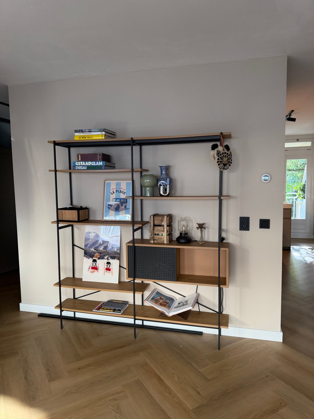 Moderne vintage wandkast, Ophalen, 100 tot 150 cm, 200 cm of meer, Eikenhout