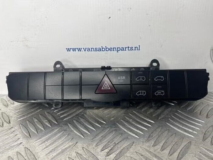 Paniekverlichtings Schakelaar van een Mercedes Vito, Ophalen of Verzenden, Gebruikt