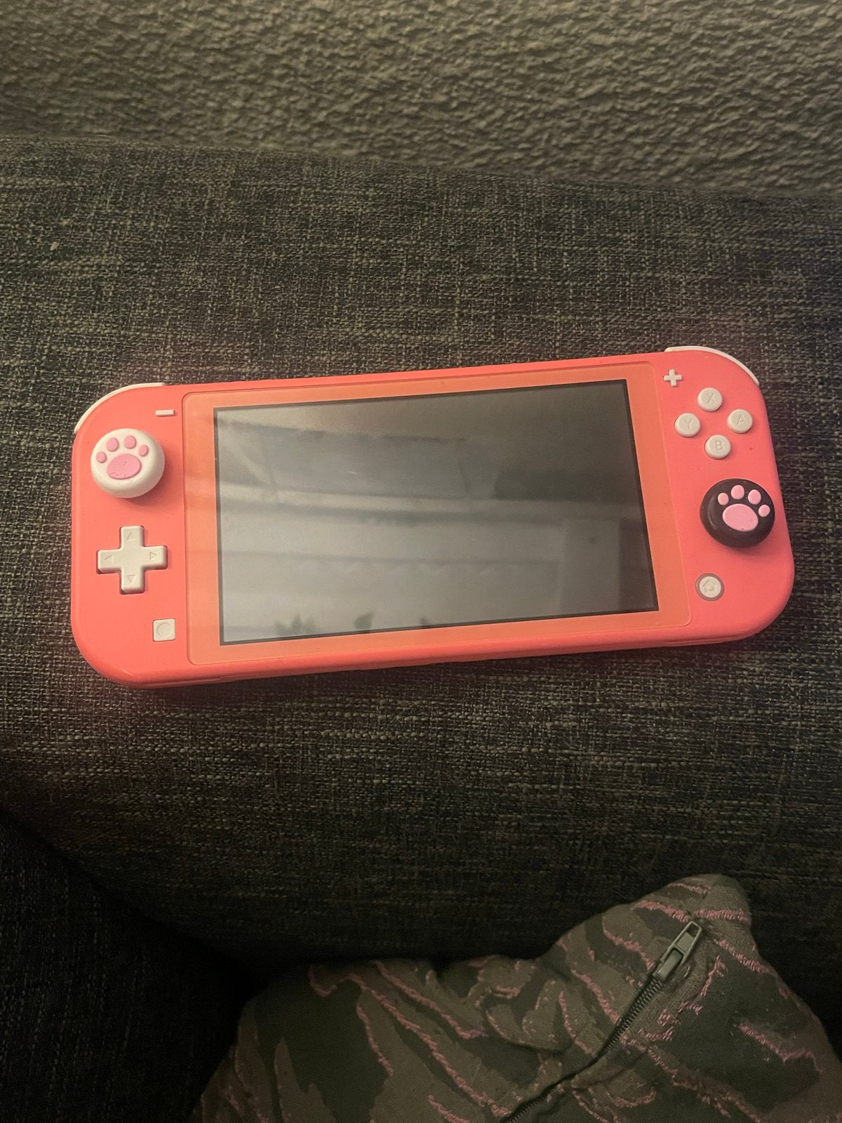 Roze Nintendo Switch Lite + Spelletjes - Goede staat, Ophalen, Roze of Coral, Zo goed als nieuw