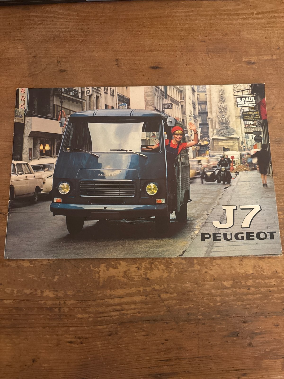 Originele Peugeot J7 folder - Zeldzaam verzamelobject, Ophalen of Verzenden, Gelezen, Peugeot