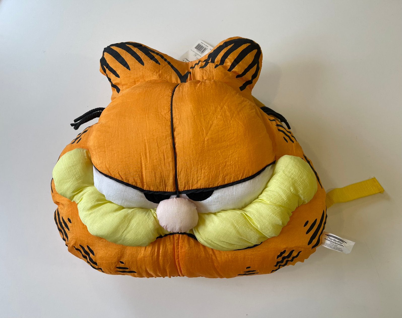 Garfield rugtas/kussen, van parachute stof, Ophalen of Verzenden, Zo goed als nieuw, Overige typen
