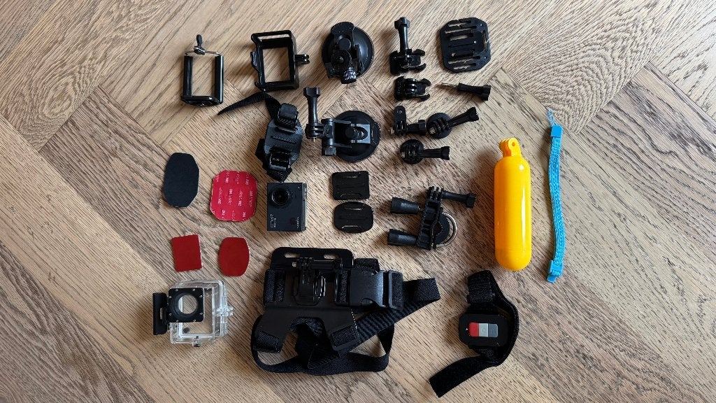 Maxxtor Action Cam met veel accessoires, Ophalen of Verzenden, Gebruikt, Overige merken