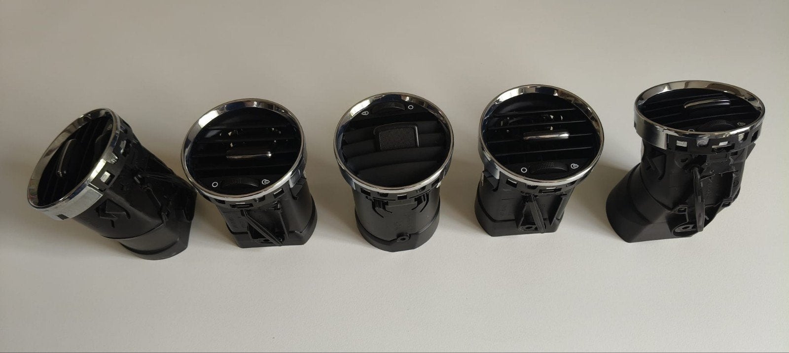 Set van 5-dashboard ventilatieroosters met chroomrand., Ophalen of Verzenden, Peugeot