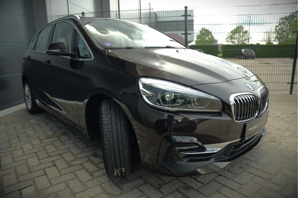 BMW 2 Serie Active Tourer 218i High Executive Luxury Line |, Auto's, Gebruikt, Euro 6, Bruin, Bedrijf