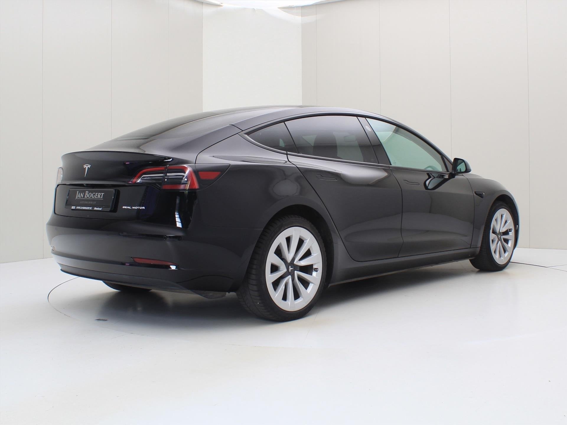 Tesla Model 3 Long-Range AWD 351pk 75 kWh UPGRADE [ RYZEN AM, Automaat, Gebruikt, Zwart, Zwart