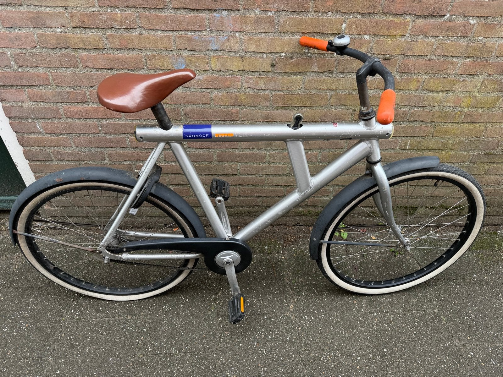 Originele Vanmoof number 5 met ingebouwd abus kettingslot, Ophalen of Verzenden, Gebruikt, Kettingslot