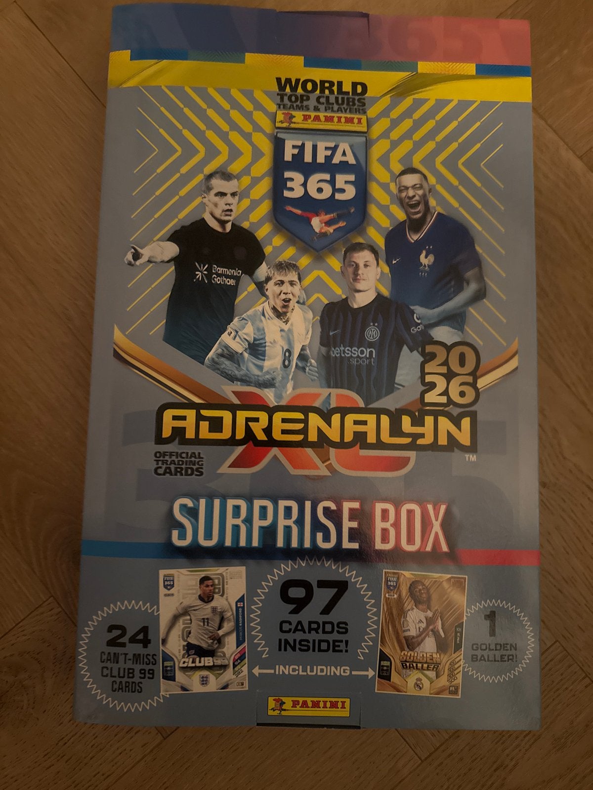 Panini FIFA 365 Adrenalyn XL 2026 Surprise Box, Ophalen of Verzenden, Nieuw, Buitenlandse clubs, Spelerskaart
