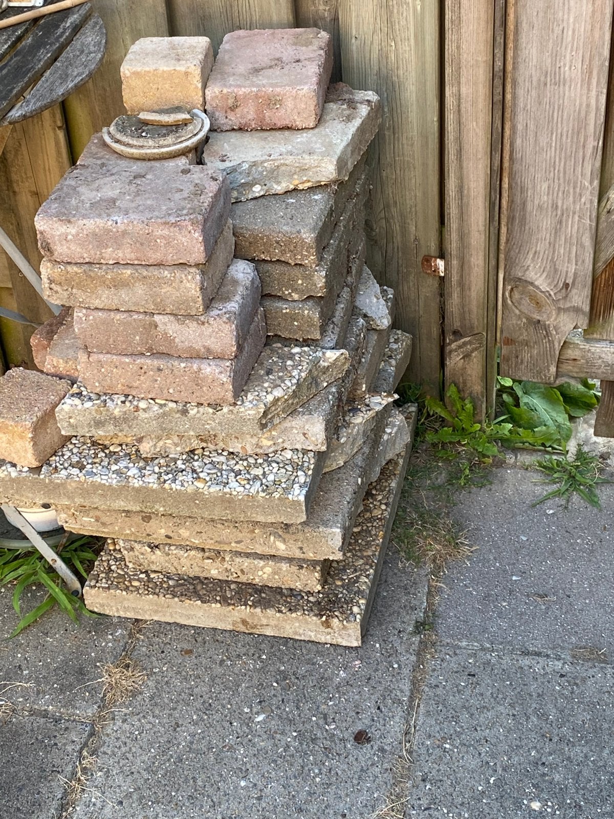 Gratis verschillende tuin tegels, Ophalen, Gebruikt, Beton, Terrastegels