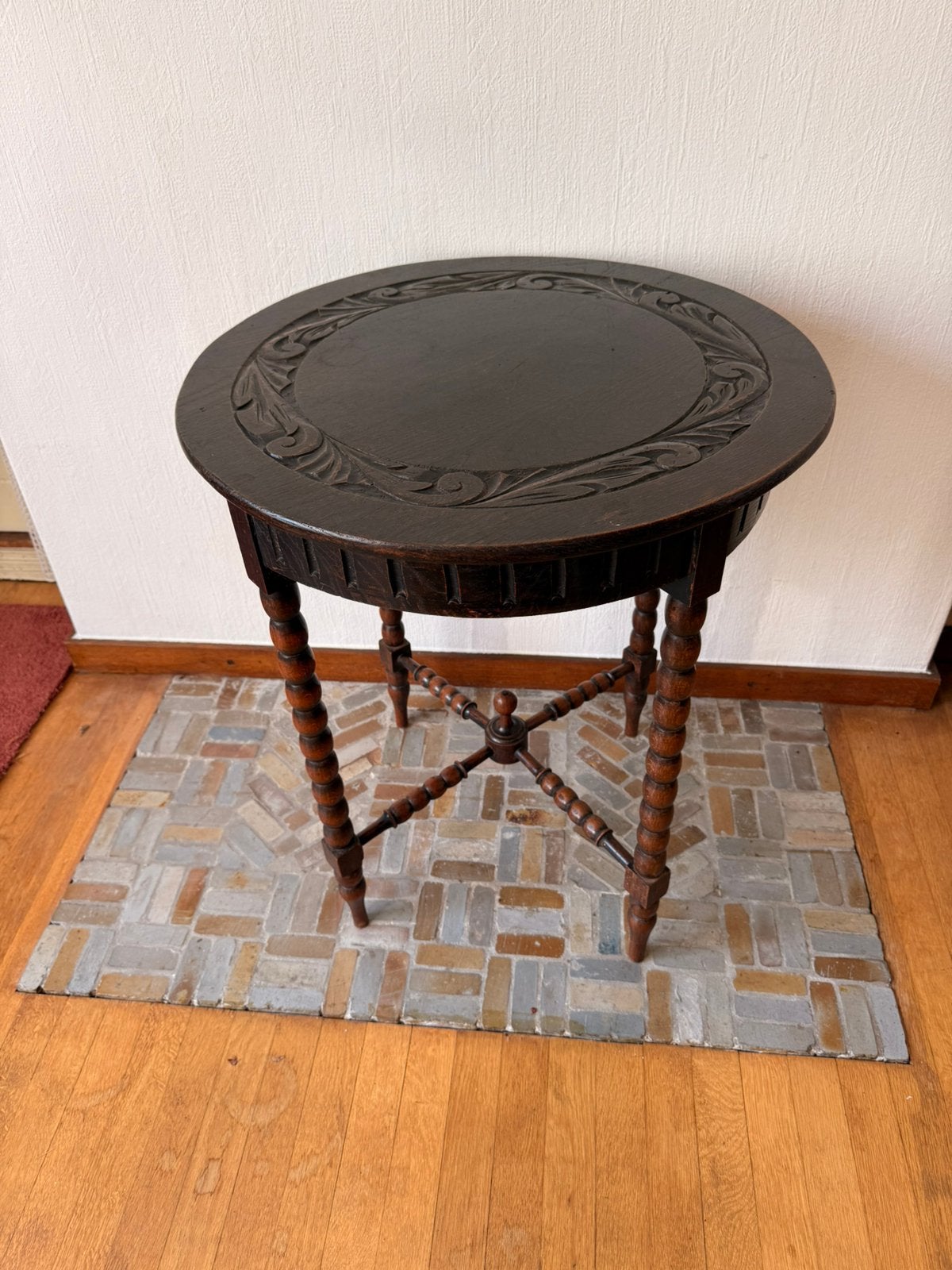 ronde antieke eikenhouten bijzetstafeltje/plantentafeltje, Ophalen, Gebruikt