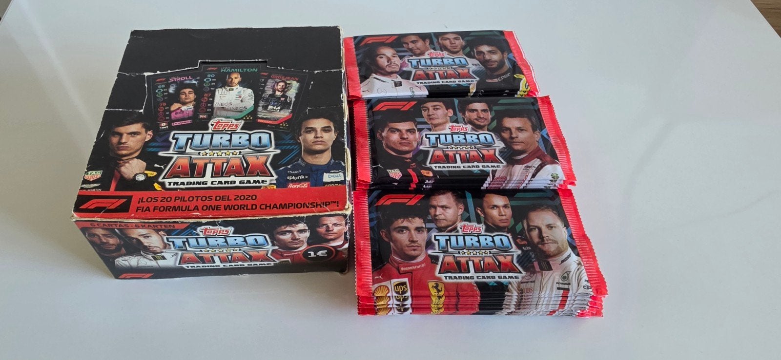 Topps Turbo Attax F1 2020 Trading Card Game Booster Box, Ophalen of Verzenden, Nieuw, Boosterbox