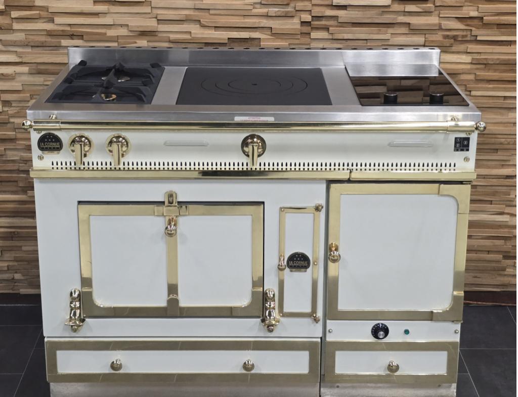 Luxe Fornuis La Cornue Chateau 120cm crème met messing, Niet ingevuld, 60 cm of meer, Niet ingevuld, Ophalen of Verzenden