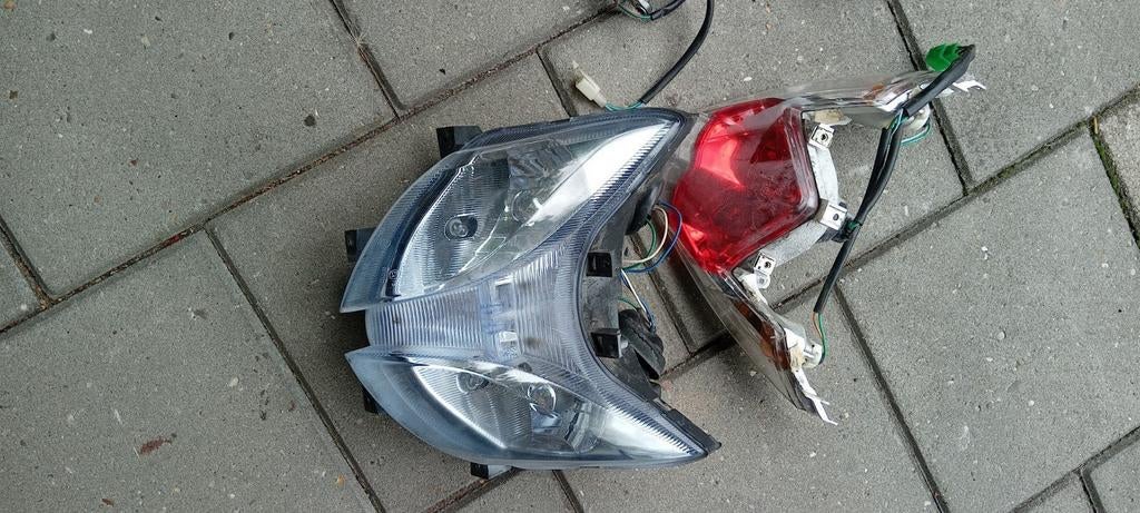 Kymco super 8 onderdelen nette staat., Fietsen en Brommers, Brommeronderdelen | Scooters, Ophalen of Verzenden, Gebruikt, Carburateur