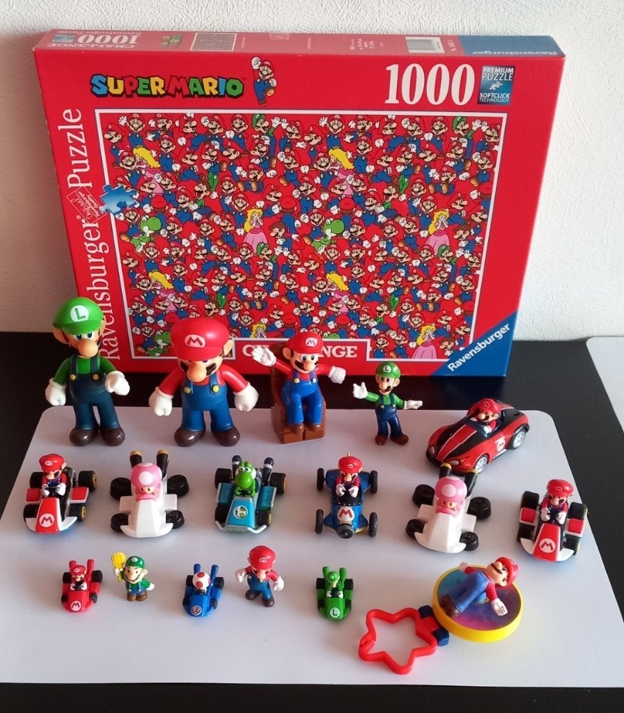 Super Mario verzameling (poppetjes, auto's, puzzel), Ophalen of Verzenden, Zo goed als nieuw