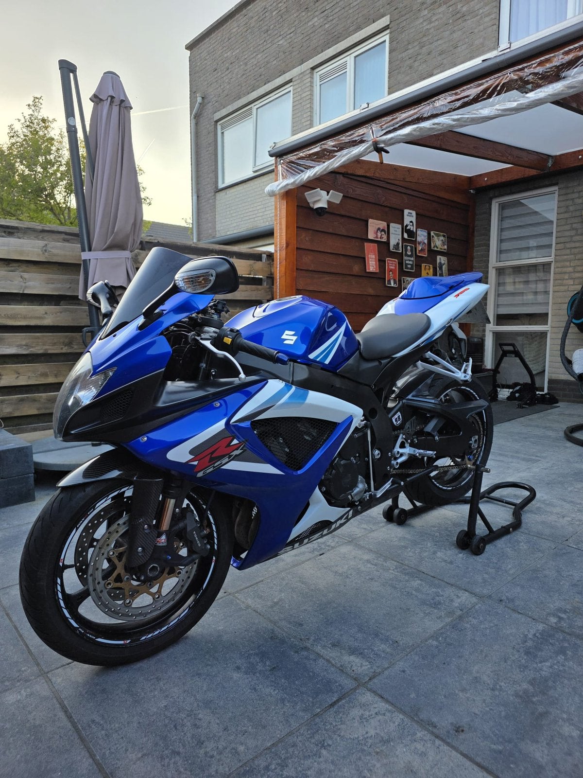 Suzuki GSX-R 750 K6/K7 | Yoshimura R55 slip-on | Nette staat, Motoren, Motoren | Suzuki, 750 cc, Sportuitlaat, 4 cilinders, Motorrijbewijs A