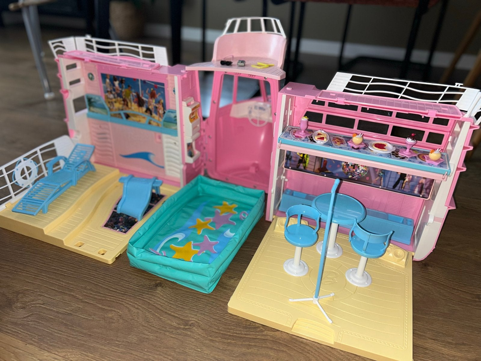 Barbie Tropikalny Statek Wycieczkowy Speelset 2002, Ophalen of Verzenden, Gebruikt, Barbie