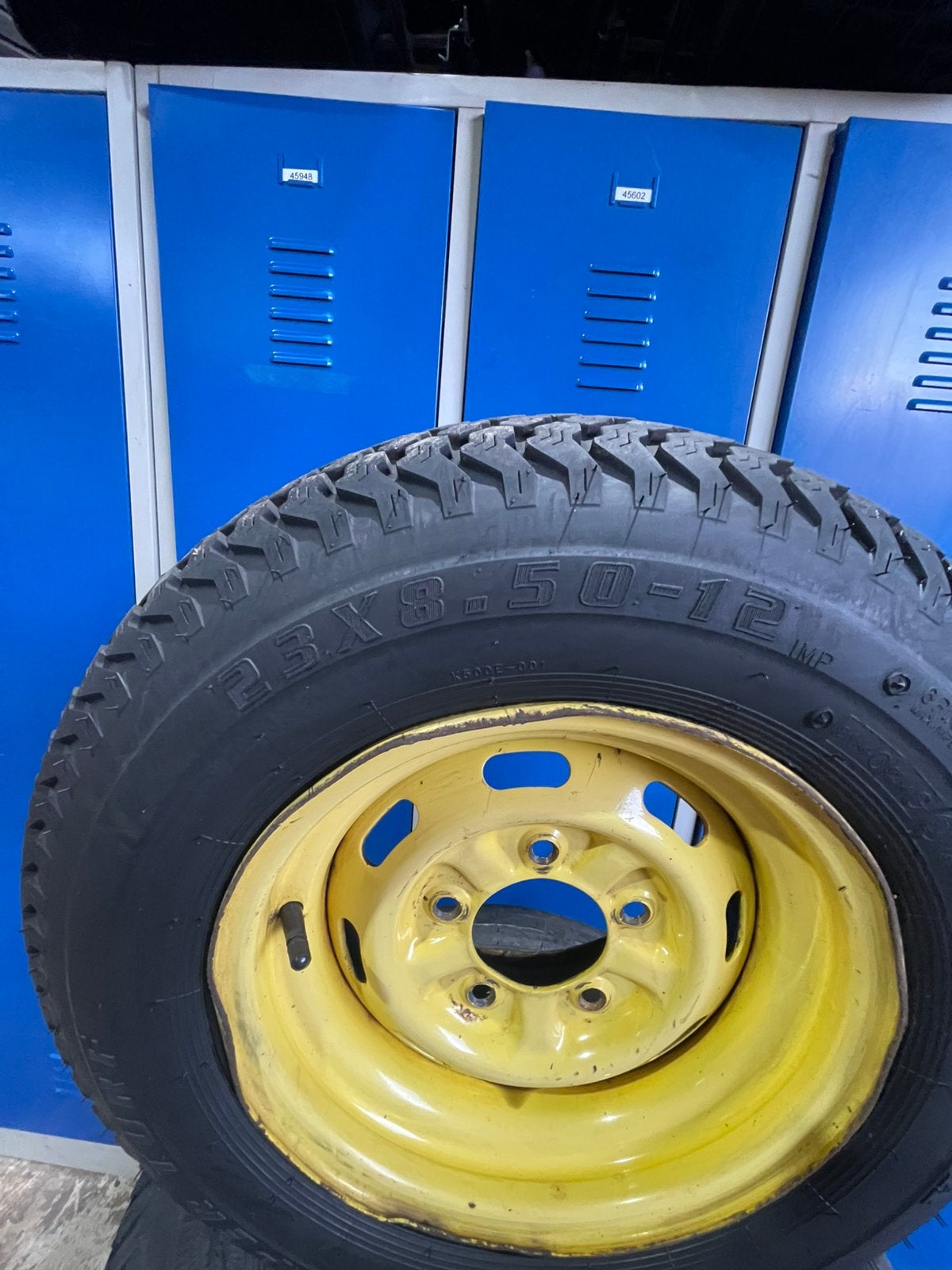John deere gator banden+ velgen, Ophalen