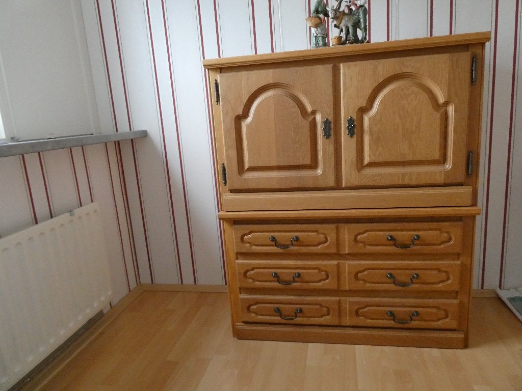 Kast eikenhout opknapper, Ophalen, Gebruikt, 100 tot 150 cm, Eikenhout