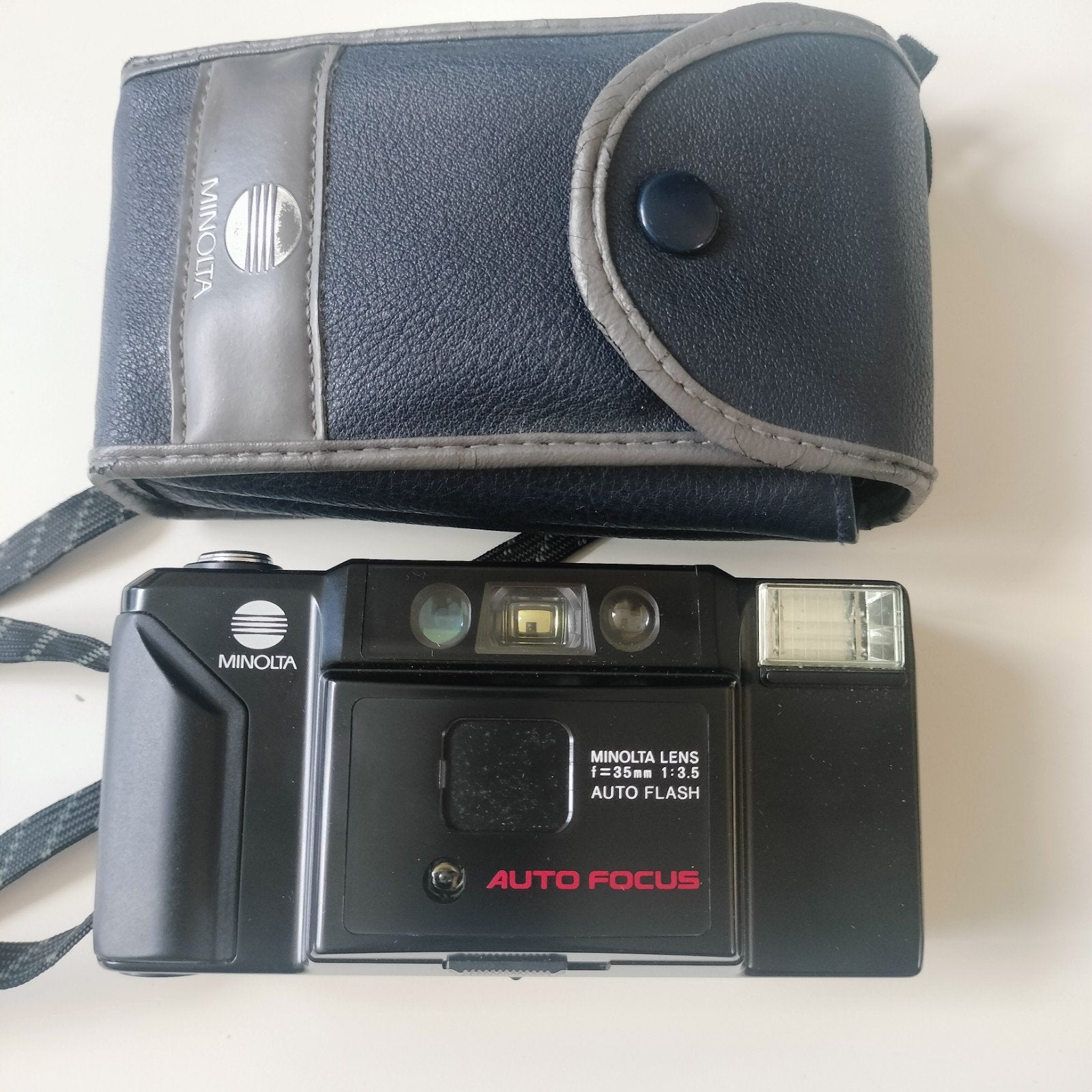 Minolta AF-E lens 35mm 1:3.5 auto focus Minolta AF, Ophalen of Verzenden, Zo goed als nieuw, Compact, Minolta