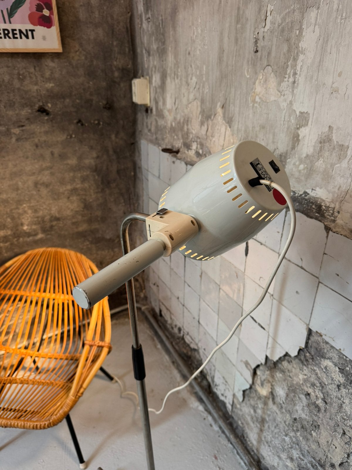 Vintage industriële staande lamp, Huis en Inrichting, Ophalen, Zo goed als nieuw, 150 tot 200 cm