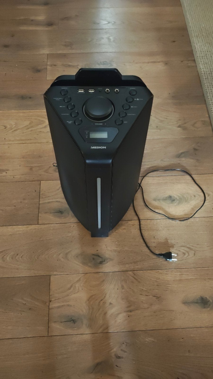 Medion MD43522 Partybox - Krachtige Party Speaker, Party speaker, Zo goed als nieuw, Bluetooth, Minder dan 60 watt