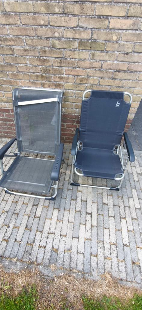 2x Lage Campingstoel - Compact en Comfortabel, Caravans en Kamperen, Ophalen, Zo goed als nieuw, Campingstoel