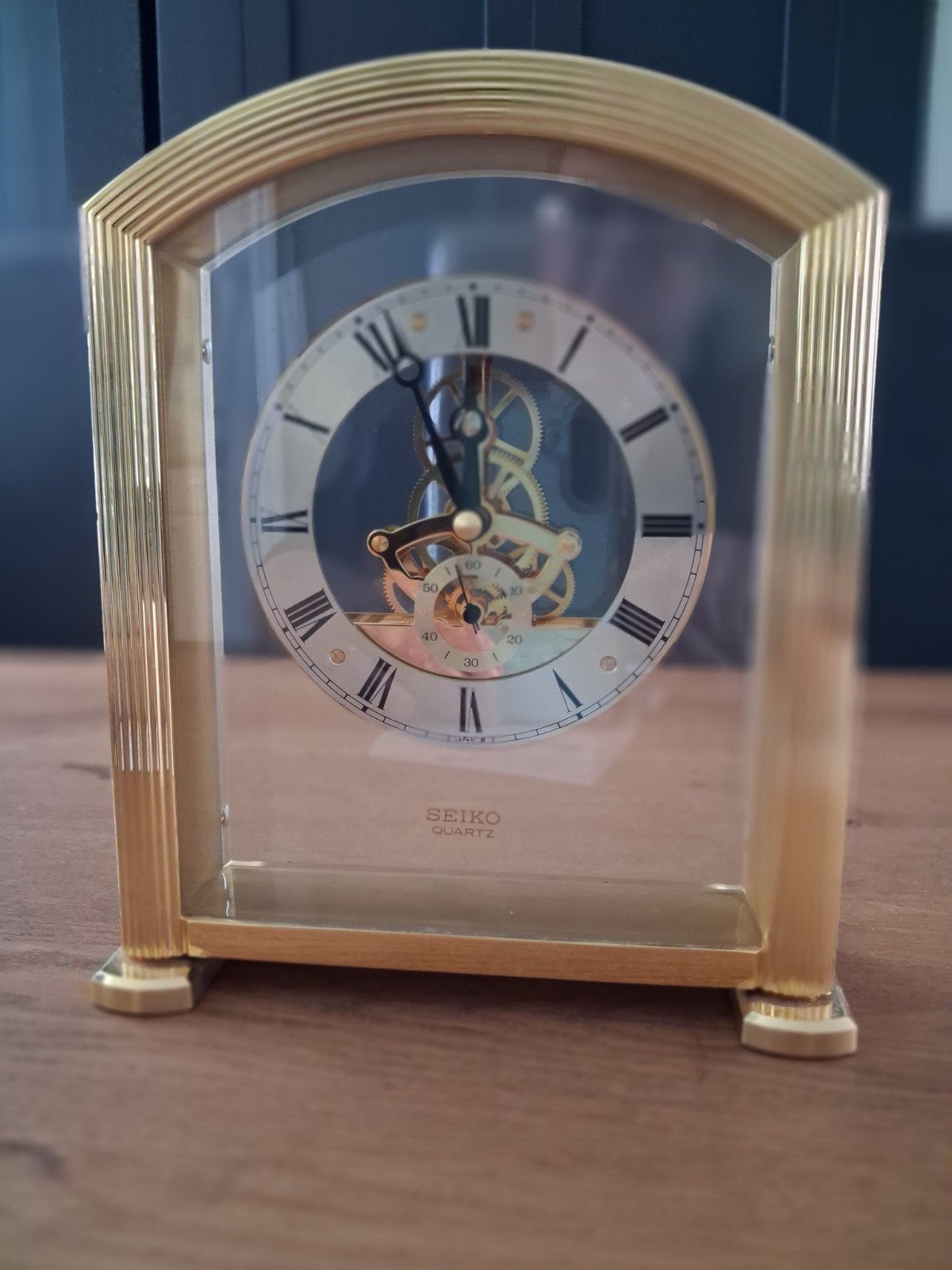 SEIKO Quartz skelet-klok jaren '80 (met batterij klepje), Ophalen of Verzenden