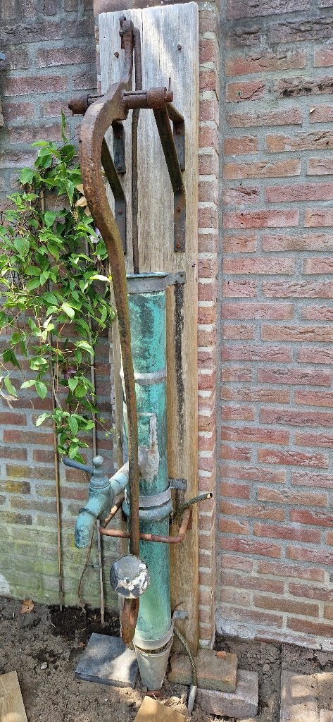 Oude waterpomp, Tuin en Terras, Waterpompen, Ophalen, Gebruikt, Handmatig, Overige typen